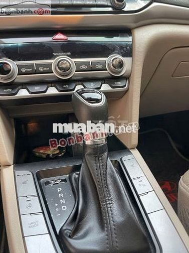 Hyundai Elantra 2.0 AT 2020