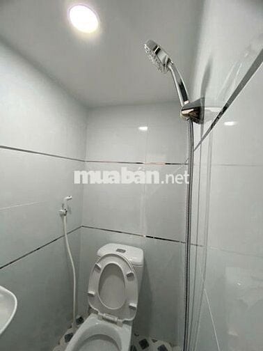CHO THUÊ NHÀ NGUYÊN CĂN MỚI NGAY MẶT TIỀN NGUYỄN LẦM, PHÚ NHUẬN