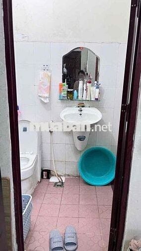 P trọ Bùi Đình Tuý giá rẻ, sát chợ, tiện đi các quận