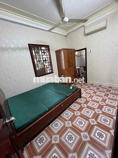P trọ Bùi Đình Tuý giá rẻ, sát chợ, tiện đi các quận