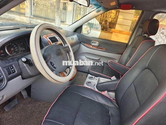 Kia carnival 2009 số tự động 7 chỗ xe gia đình