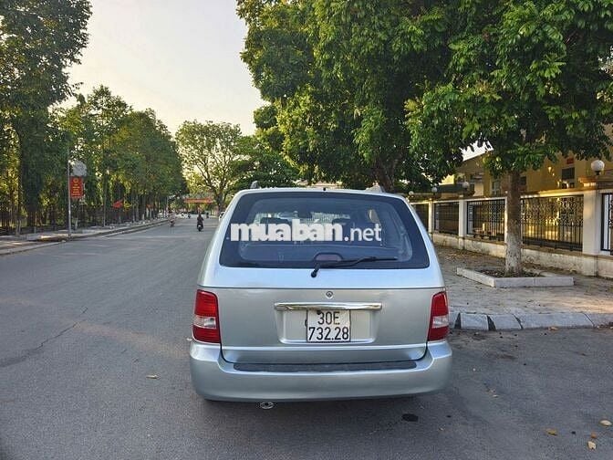 Kia carnival 2009 số tự động 7 chỗ xe gia đình