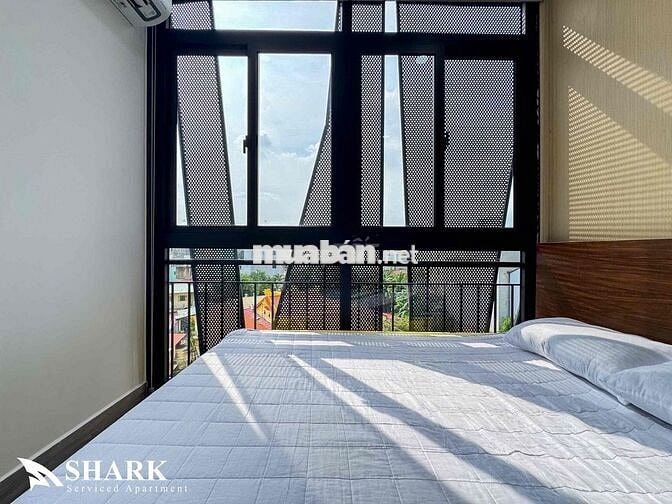 Cho Thuê Căn 2PN Có Cửa Sổ Trời Đầy Đủ Nội Thất Ngay Trung Tâm Quận 3