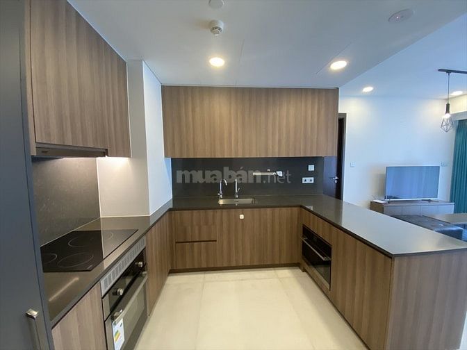 Cần bán căn hộ cao cấp Serenity Sky Villas, Quận 3