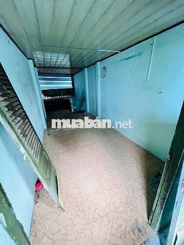 BÁN NHÀ CŨ TIỆN XÂY MỚI BÌNH ĐÔNG Q8 - HẺM BA GÁC - 30M2 - NHỈNH 2 TỶ.