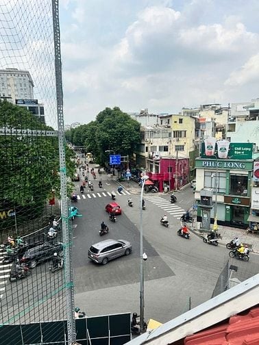 CHO THUÊ NHÀ MẶT TIỀN ĐINH TIÊN HOÀNG – VỊ TRÍ KINH DOANH SIÊU ĐẮC ĐỊA