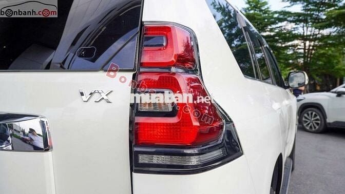 Toyota Prado VX 2.7L 2022 - 2 Tỷ 699 Triệu