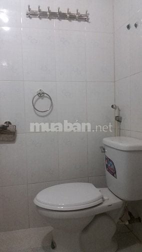 Nhà 30m khép kín 3,3tr: Gần AEON LongBiên- cầu VĩnhTuy