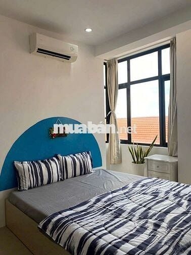 Cho thuê chung cư Sơn Thịnh 1 căn góc 3PN full nội thất 135m2