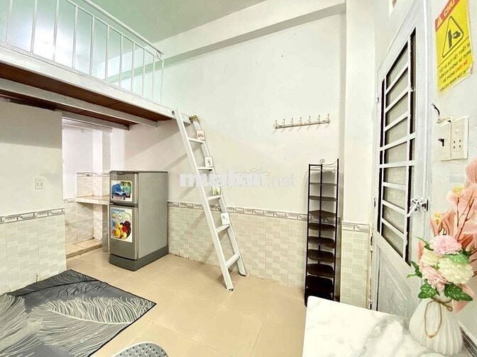 PHÒNG TRỌ GÁC CAO GIÁ GẦN TRƯỜNG IUH