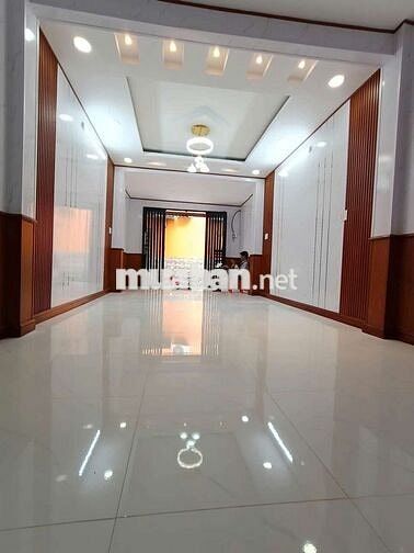 Bán nhà lầu thuế riêng bình hưng vị trí đep