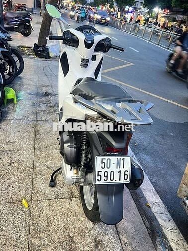 Honda SH 125 2018 mới 90% Bstp chính chủ