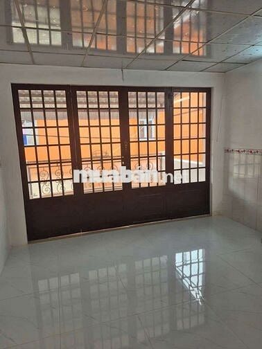 Bán nhà lầu thuế riêng bình hưng vị trí đep