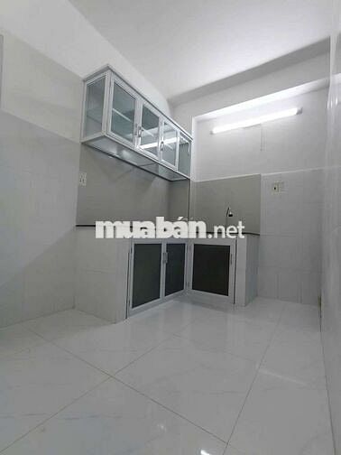 Bán nhà lầu thuế riêng bình hưng vị trí đep