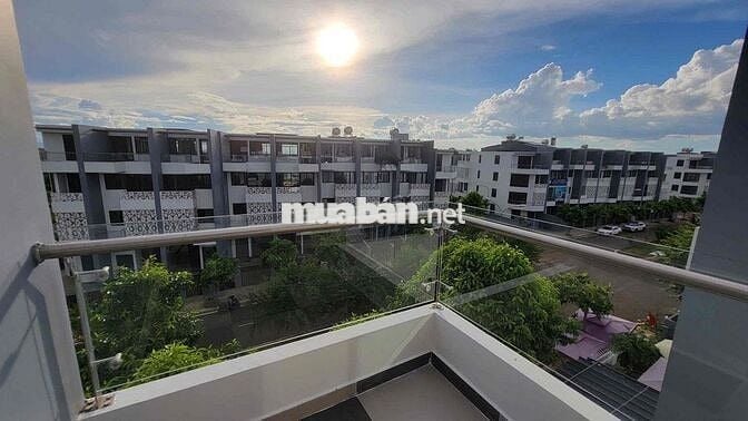 NHÀ KHU ĐÔ THỊ TRUNG NGUYÊN FULL NỘI THẤT