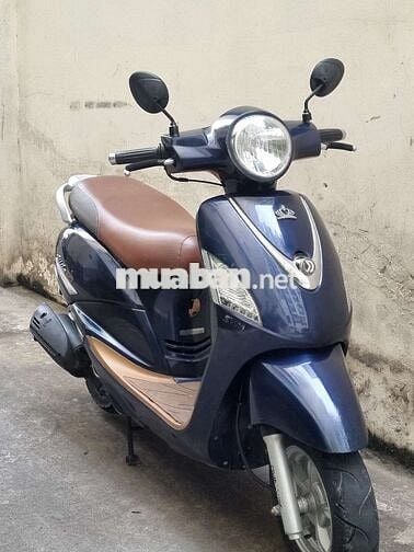 Xe máy SYM Elizabeth Fi màu xanh đậm