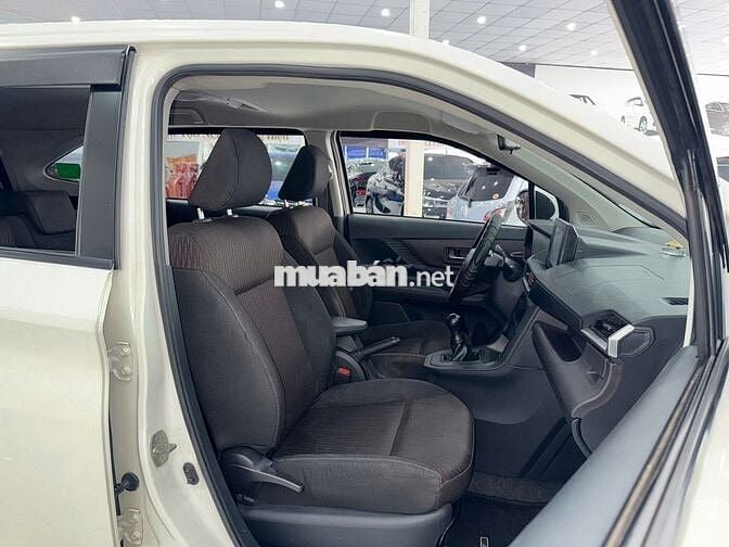 Toyota Avanza Premio 1.5MT 2022 số sàn