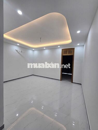 Nhà mới xây khu dân cư, 300m2, 4 phòng ngủ, KDC Phúc Đạt, Thủ Dầu Một