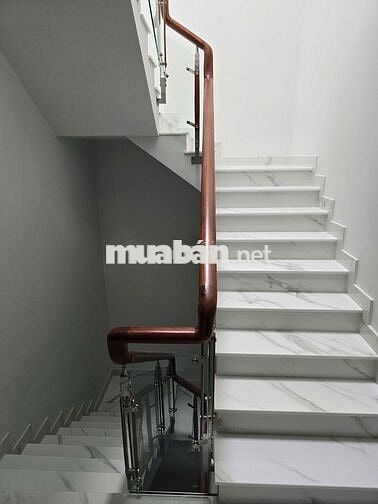 Nhà mới xây khu dân cư, 300m2, 4 phòng ngủ, KDC Phúc Đạt, Thủ Dầu Một
