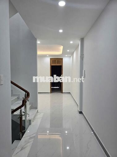 Nhà mới xây khu dân cư, 300m2, 4 phòng ngủ, KDC Phúc Đạt, Thủ Dầu Một
