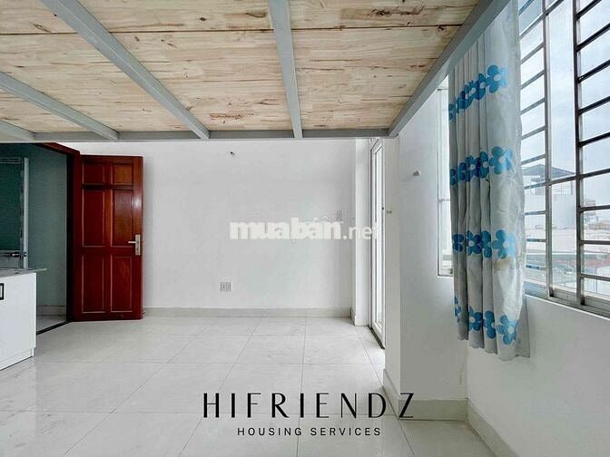 KHAI TRƯƠNG PHÒNG BANCOL MỚI TINH NGAY NGÃ 4 BỐN XÃ - RỘNG THOÁNG