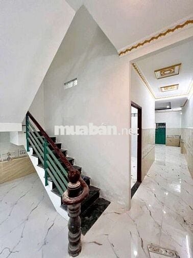 NHÀ ĐẸP 4PH NGỦ NGAY TRUNG TÂM NGÃ NĂM VL VÀO 300M