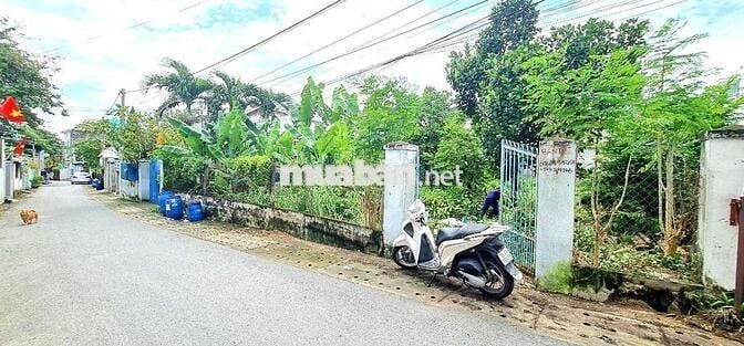 BÁN ĐẤT GÓC 2 MẶT TIỀN ĐƯỜNG NHỰA XE TẢI