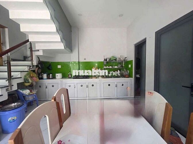 NHÀ 3 TẦNG HẺM XE HƠI 130m2, 4 PN ,5 WC. TAM PHÚ,THỦ ĐỨC