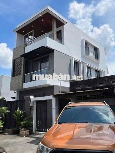 NHÀ 3 TẦNG HẺM XE HƠI 130m2, 4 PN ,5 WC. TAM PHÚ,THỦ ĐỨC
