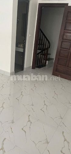 Cho thuê mặt bằng kinh doanh diện tích 35 m2, giá 8 triệu/tháng