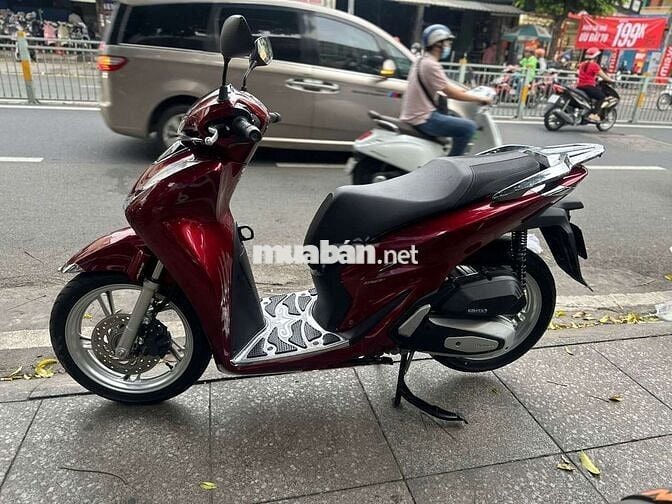 Honda SH 150 ABS 2021 mới 90% Bstp chính chủ