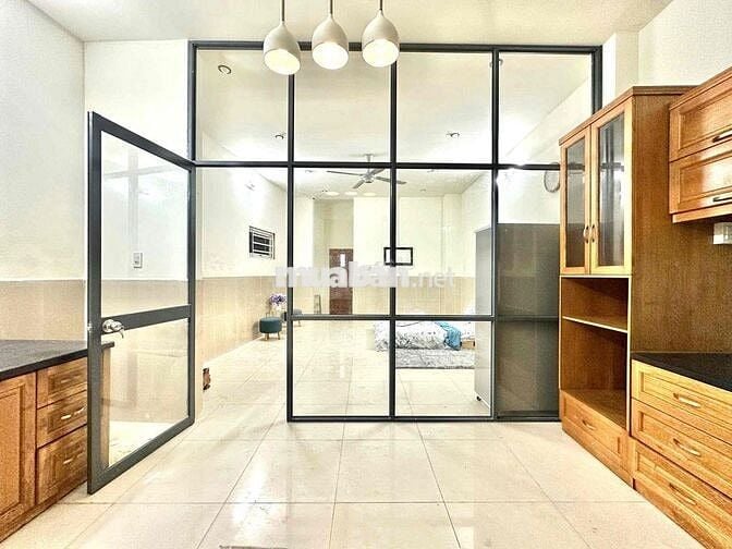 CĂN HỘ 1 PHÒNG NGỦ 40M2 - NGAY CHỢ PHẠM VĂN HAI