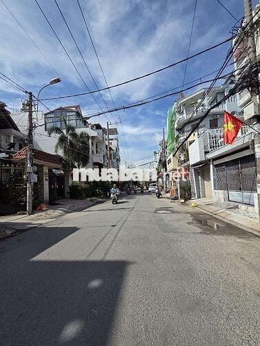 Khuôn Đất CHDV Siêu Đẹp Ngang 11,95m Dài 20m-Giá 22ty5 TL