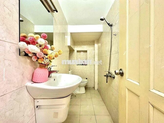 CĂN HỘ 1 PHÒNG NGỦ 40M2 - NGAY CHỢ PHẠM VĂN HAI