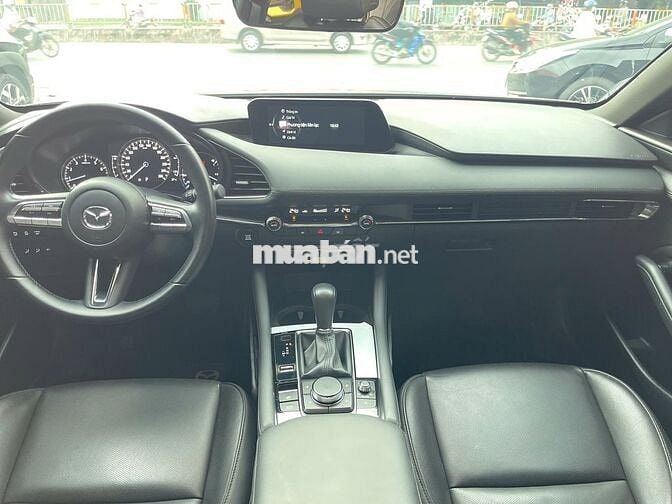 Mazda 3 2022  - 22000 km