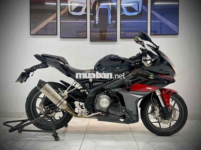 BENELLI 302R DATE 2017