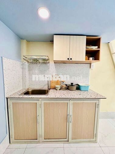 Phòng trọ sinh viên có gác cao 2m giá rẻ ngay làng đại học thủ đức