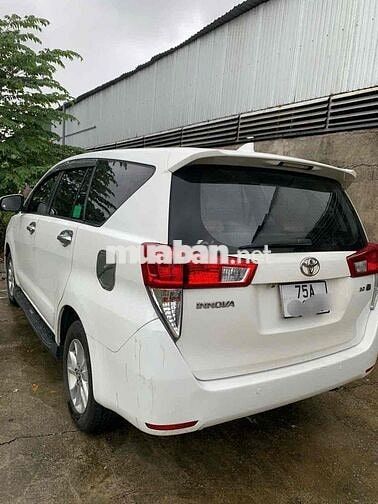 Toyota Innova 2018 2.0E - 60000 km