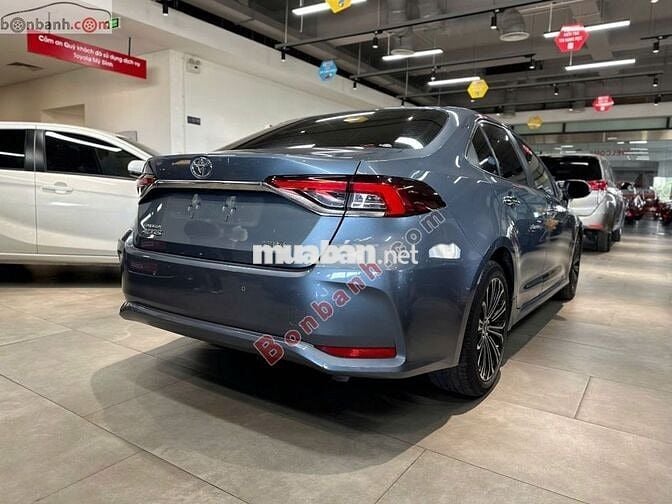 Toyota Corolla altis 1.8V 2022 - 665 Triệu