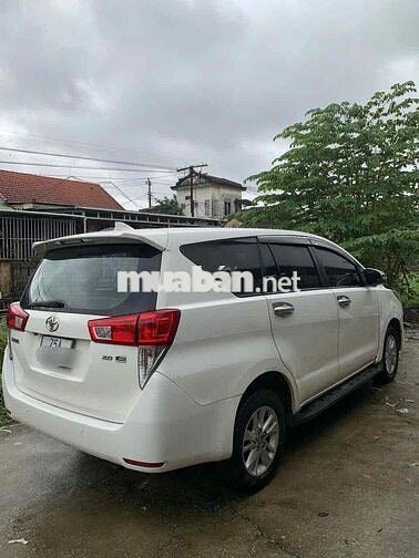 Toyota Innova 2018 2.0E - 60000 km