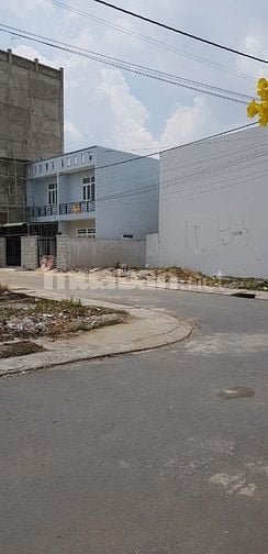 Bán nhà 1 trệt, 1 lầu, Ấp Xoài Đôi, xã Long Trạch, Cần Đước, Long An