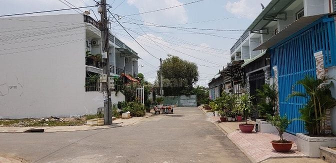 Bán nhà 1 trệt, 1 lầu, Ấp Xoài Đôi, xã Long Trạch, Cần Đước, Long An