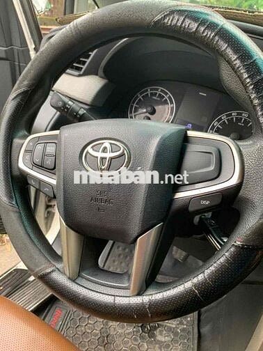 Toyota Innova 2018 2.0E - 60000 km