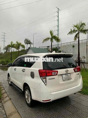 Toyota Innova 2018 2.0E - 60000 km