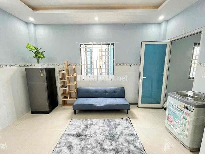 🏢 Siêu phẩm 1PN_CÓ THANG MÁY_Ban Công_40m2_FULL NT ( trung tâm BT )