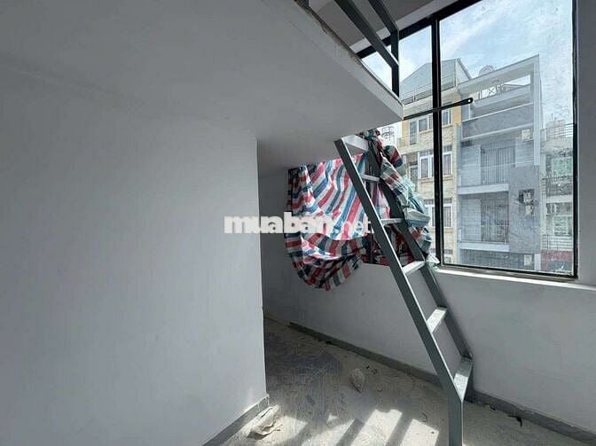Siêu phẩm duplex mới khai trương đi bộ qua UTH giá siêu rẻ cực xịn