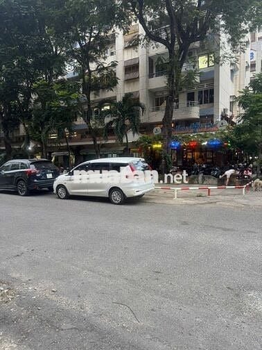 Cho thuê nhà 2 Mt Nguyễn Hữu Cảnh, P19, Bình Thạnh,4x15m T+3L+4Pn +4wc