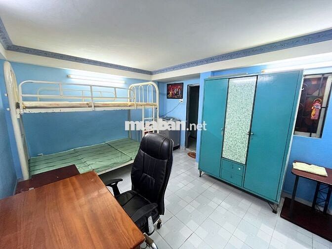 Phòng trọ quận 3 - Ưu Đãi Sinh Viên -  18m2 - Nội thất cơ bản - CMT8