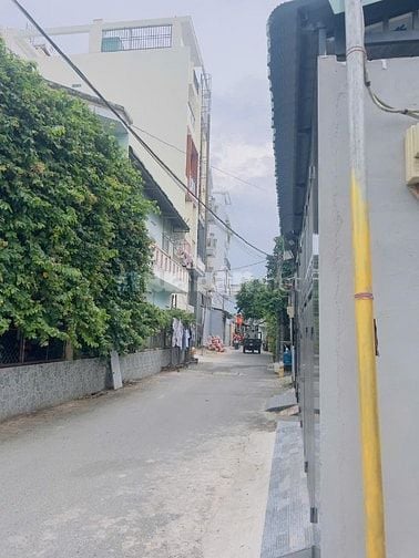 Bán lô đất thổ cư 4 x 21 hẻm thông xe tải đường số 9 p9 gò vấp giá 7t1