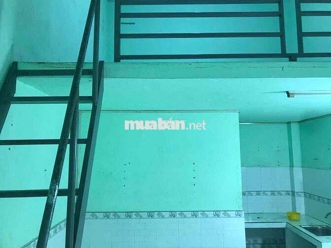 Cho thuê phòng 18M2 tại Quốc Lộ 13 cũ